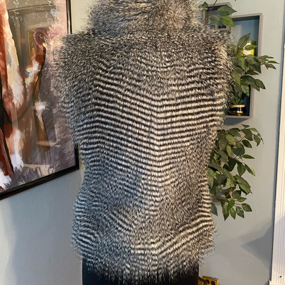 💛 Martin Aston London Faux Fur Vest - Picture 4 of 5